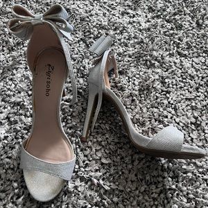 Zigisoho Size 7 Heels